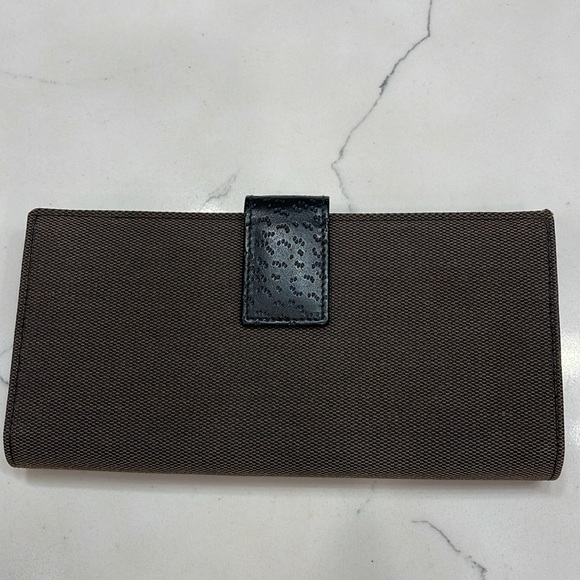 Authentic GUCCI Long Wallet Purse - Picture 8 of 15